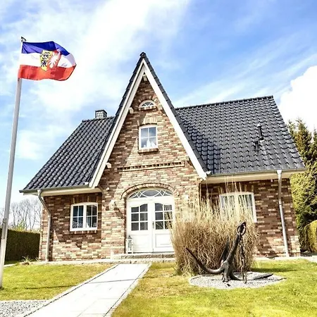 Апартаменты The Frisian House Шарбойц